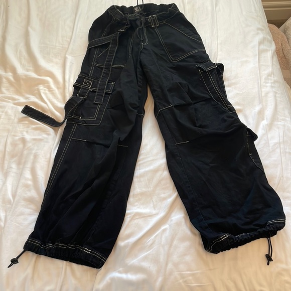 BDG baggy cargos Size Small - Picture 4 of 6